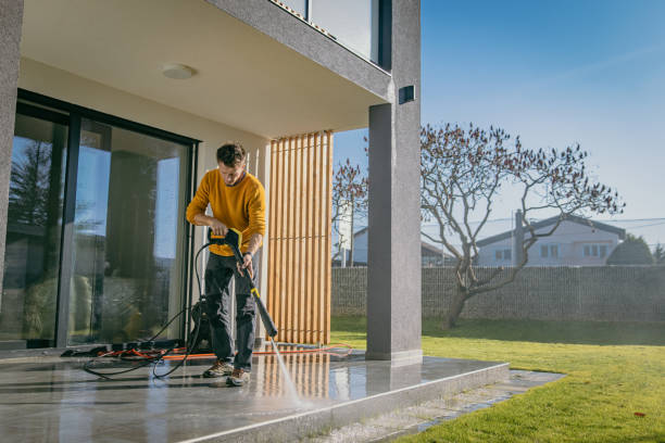Best Dumpster Area Cleaning  in East Milton, FL